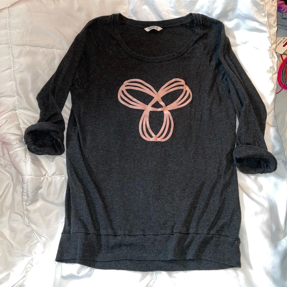 TNA comfy tee